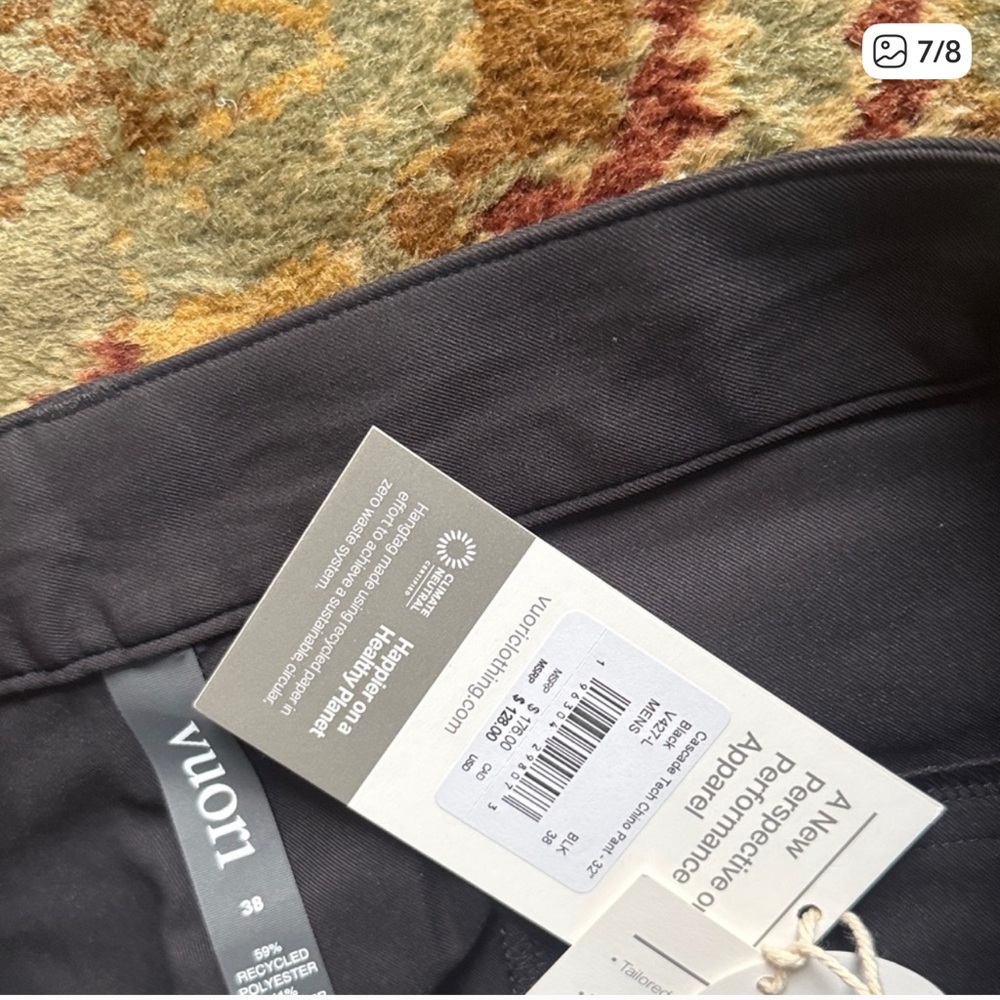 Vuori Men's Navy Pants size 38
Cascade tech chino pant - Picture 7 of 9